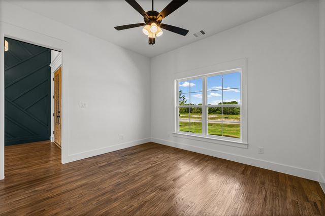 1370 Carroll Moran Trail, Midlothian, TX 76065