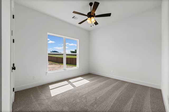 1370 Carroll Moran Trail, Midlothian, TX 76065