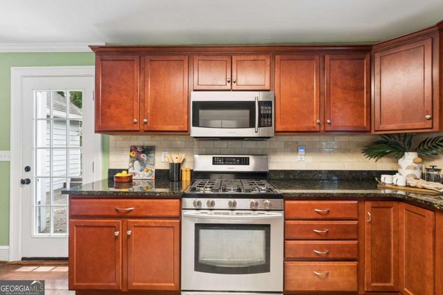 528 Powder Springs Street SE, Smyrna, GA 30082