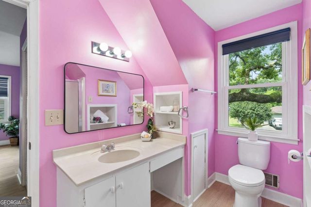 528 Powder Springs Street SE, Smyrna, GA 30082