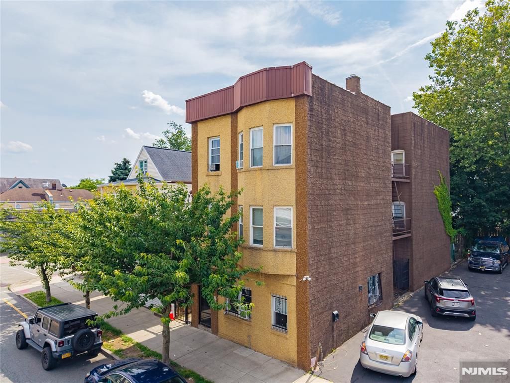 231 Palisade Avenue 4, Garfield, NJ 07026