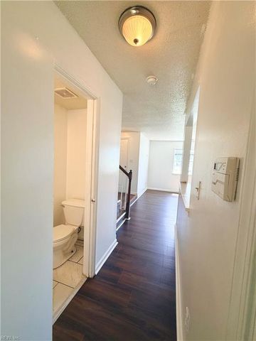 3404 Clover Meadows DR, Chesapeake, VA 23321