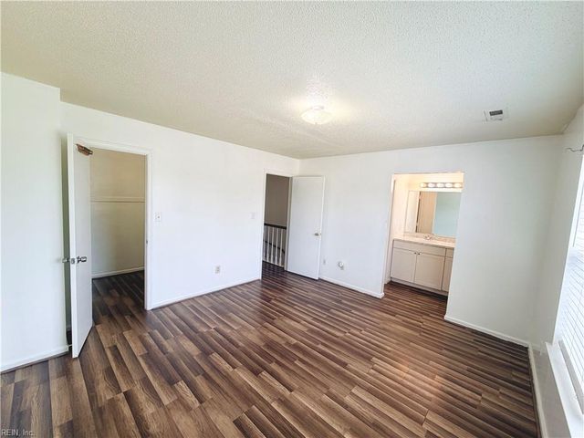 3404 Clover Meadows DR, Chesapeake, VA 23321