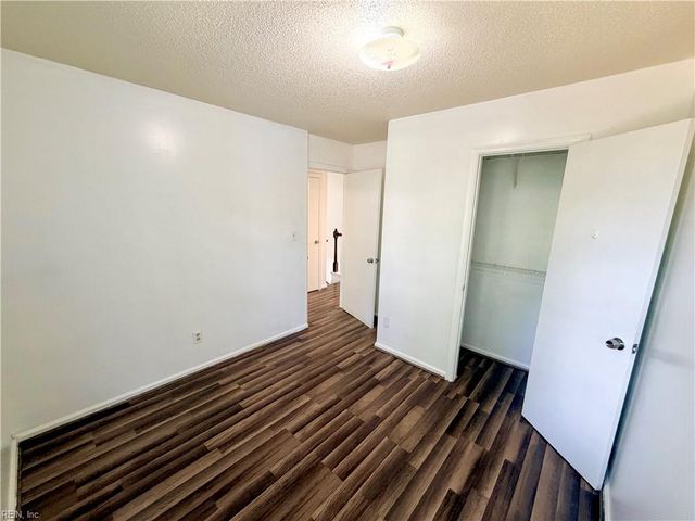 3404 Clover Meadows DR, Chesapeake, VA 23321