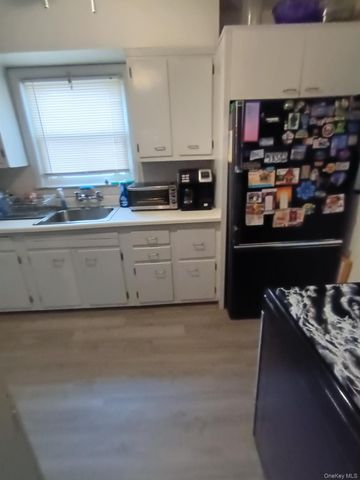 847 Jerusalem Avenue, Merrick, NY 11566