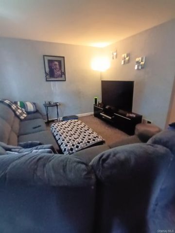 847 Jerusalem Avenue, Merrick, NY 11566