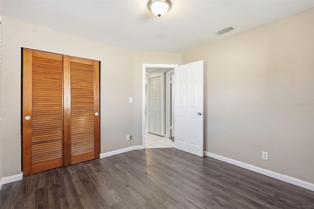 5501 96TH AVENUE N, Pinellas Park, FL 33782