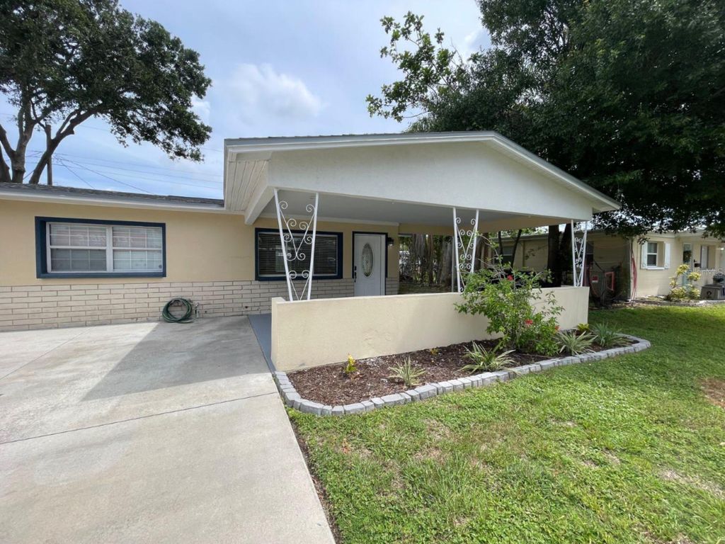 5501 96TH AVENUE N, Pinellas Park, FL 33782