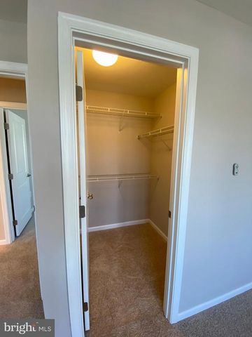 6056 GREENSPRING RD, Fredericksburg, VA 22407