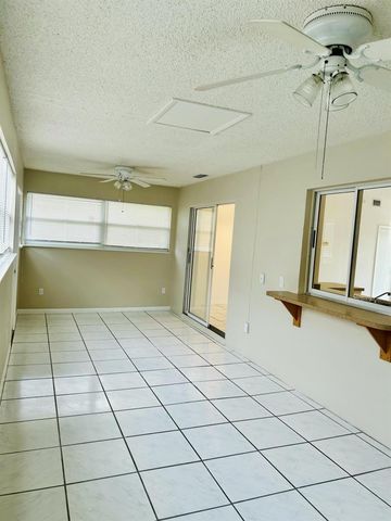 367 SW Donna Terrace, Port St. Lucie, FL 34984