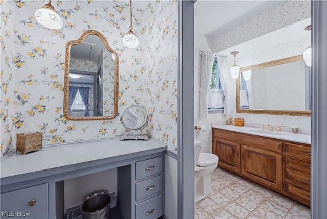 6151 Southern Hills Court, Canfield, OH 44406