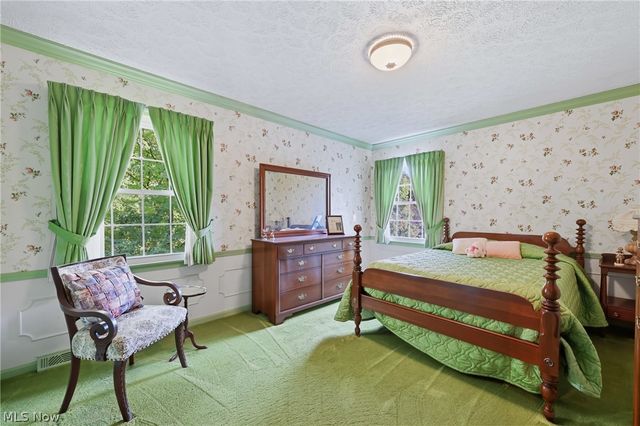 6151 Southern Hills Court, Canfield, OH 44406