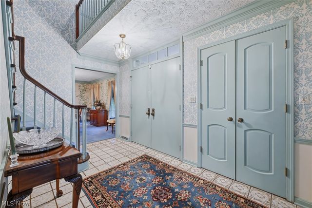 6151 Southern Hills Court, Canfield, OH 44406
