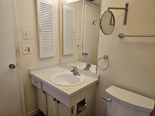 1845 S HIGHLAND AVENUE 11-11, Largo, FL 33756