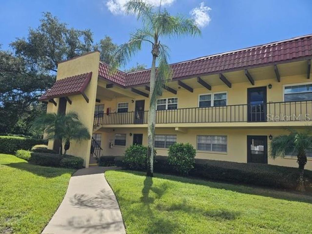 1845 S HIGHLAND AVENUE 11-11, Largo, FL 33756