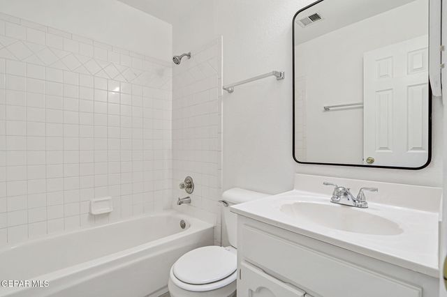 1724 GAMBEL QUAIL Drive, El Paso, TX 79936