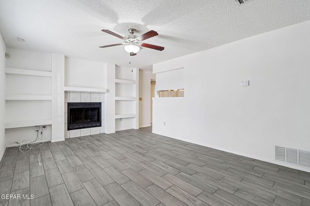 1724 GAMBEL QUAIL Drive, El Paso, TX 79936