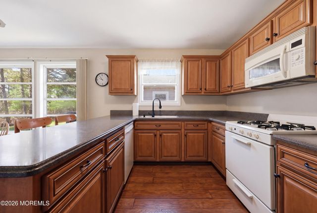 78 Pulaski Boulevard, Toms River, NJ 08757