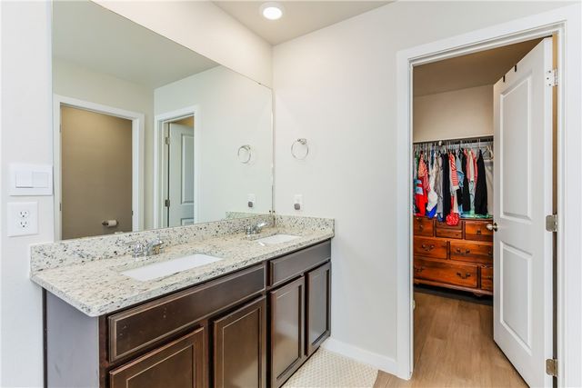 1905 Osbert Nelly Dr, Corpus Christi, TX 78417