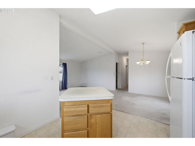 2150 LAURA St 113, Springfield, OR 97477