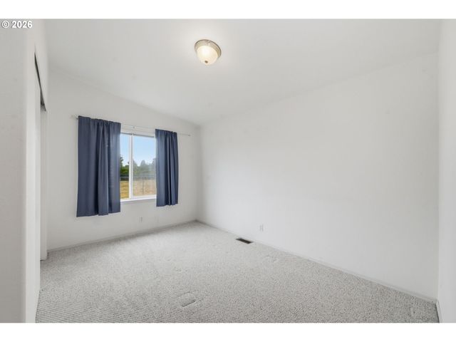 2150 LAURA St 113, Springfield, OR 97477