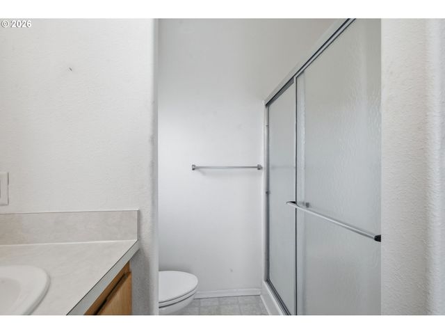 2150 LAURA St 113, Springfield, OR 97477