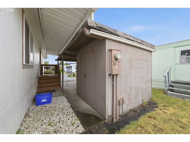 2150 LAURA St 113, Springfield, OR 97477