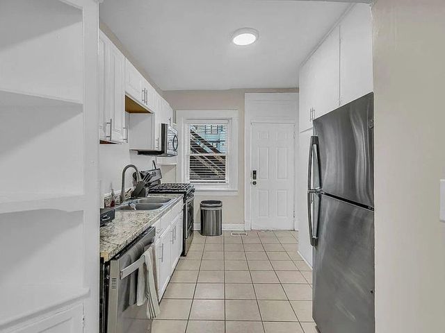 4330 Troost Avenue, Kansas City, MO 64110