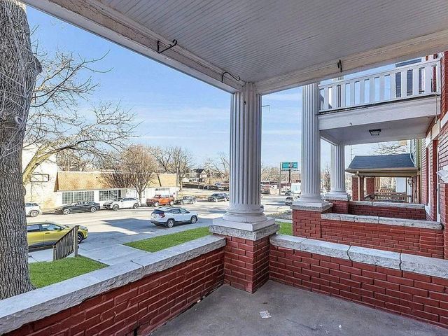 4330 Troost Avenue, Kansas City, MO 64110