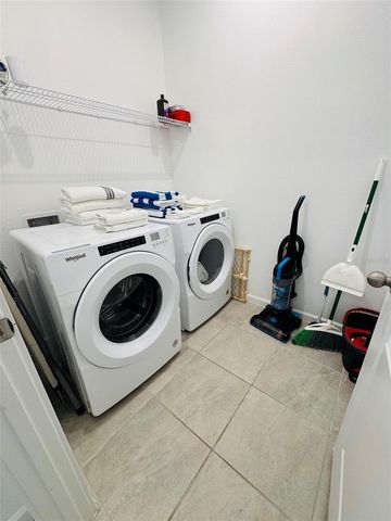 2370 SALTY WINDS WAY, Kissimmee, FL 34747