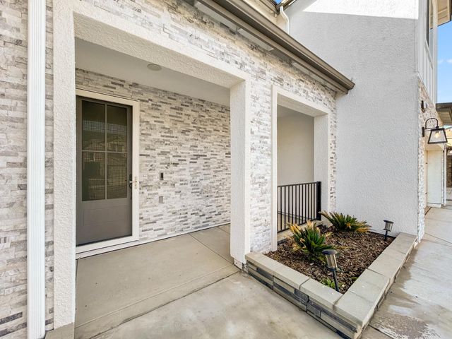 1724 San Marino Avenue, Clovis, CA 93619