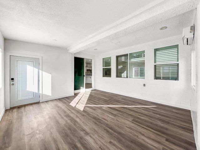 1724 San Marino Avenue, Clovis, CA 93619