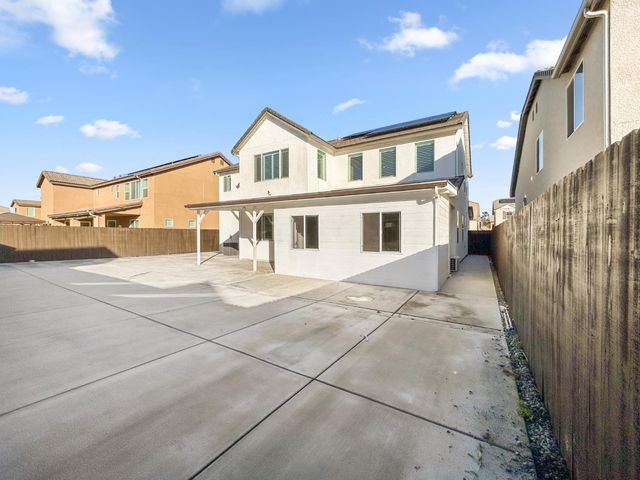 1724 San Marino Avenue, Clovis, CA 93619