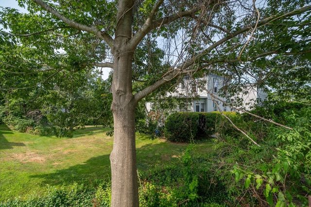 32 Blynman Avenue, Gloucester, MA 01930