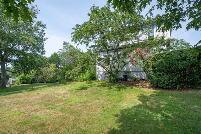 32 Blynman Avenue, Gloucester, MA 01930