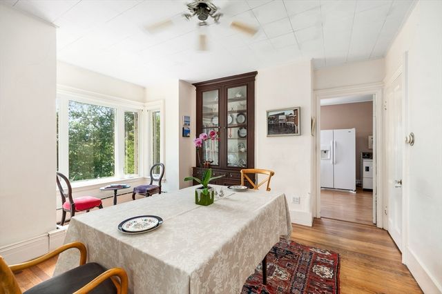32 Blynman Avenue, Gloucester, MA 01930