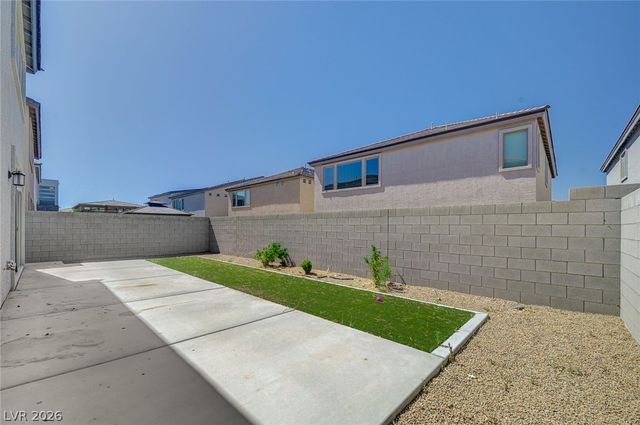 640 Stone Hammer Avenue, Las Vegas, NV 89183
