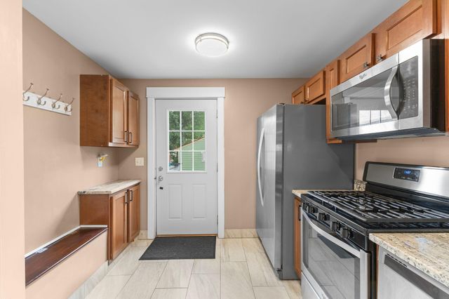 4142 42nd Avenue S, Minneapolis, MN 55406