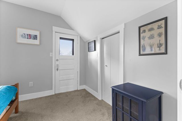 4142 42nd Avenue S, Minneapolis, MN 55406