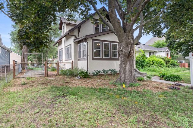 4142 42nd Avenue S, Minneapolis, MN 55406