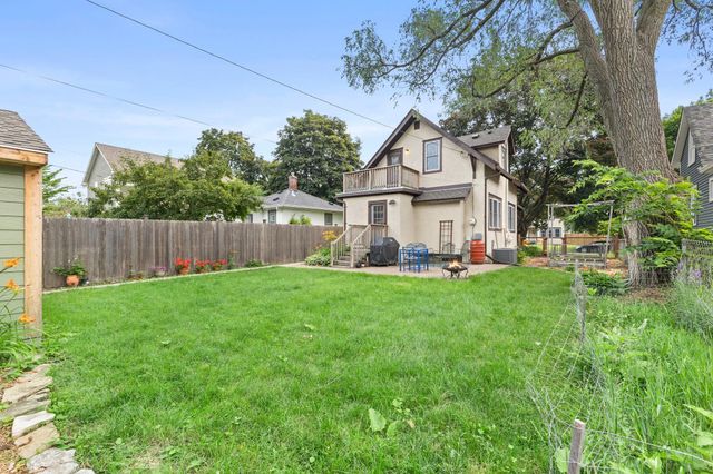 4142 42nd Avenue S, Minneapolis, MN 55406