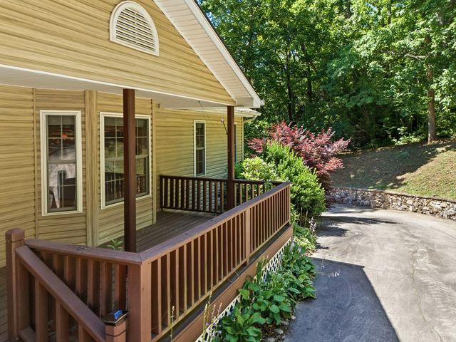 651 Mcridge Road, Hiawassee, GA 30564