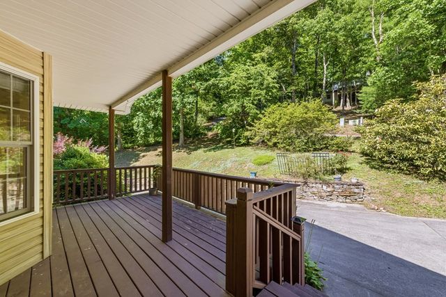 651 Mcridge Road, Hiawassee, GA 30564