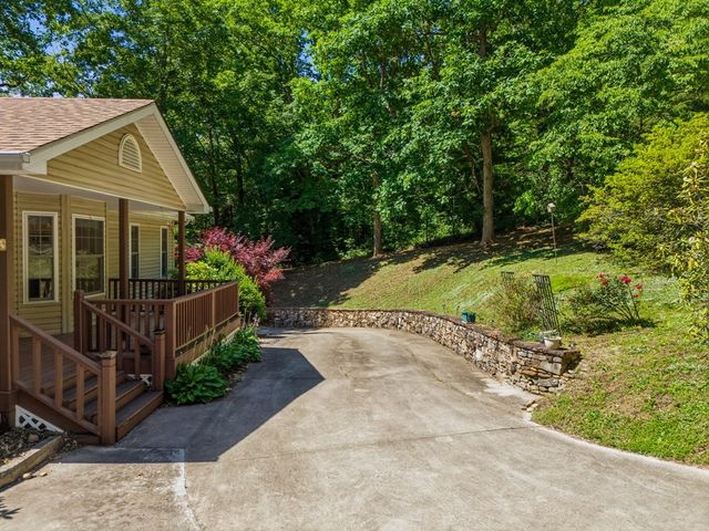 651 Mcridge Road, Hiawassee, GA 30564