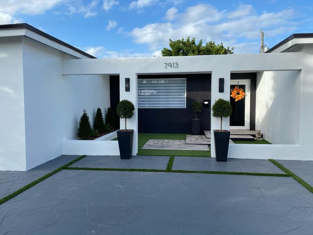 7913 Kismet Street, Miramar, FL 33023