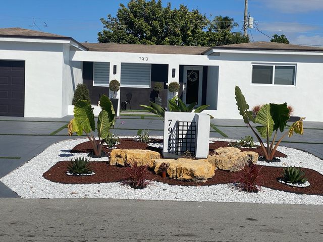 7913 Kismet Street, Miramar, FL 33023
