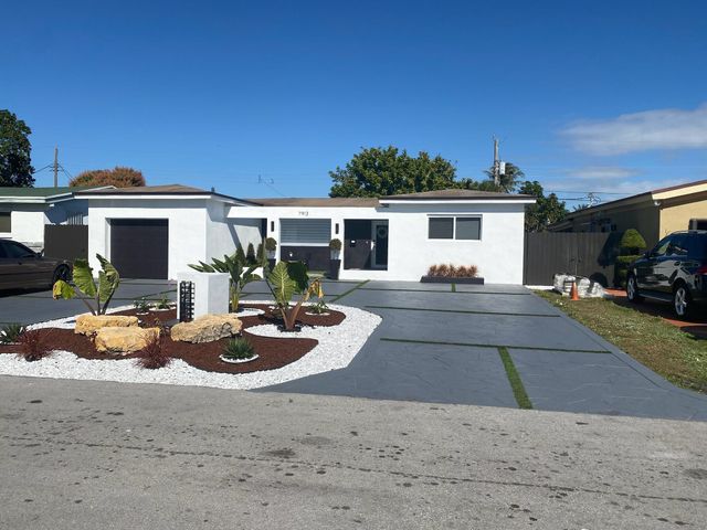 7913 Kismet Street, Miramar, FL 33023