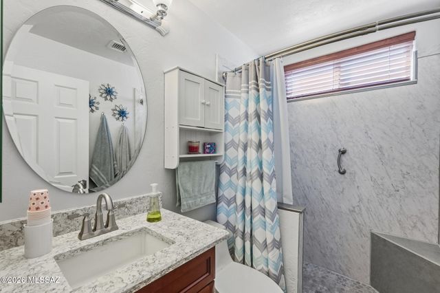 13218 N Pioneer Way, Oro Valley, AZ 85755