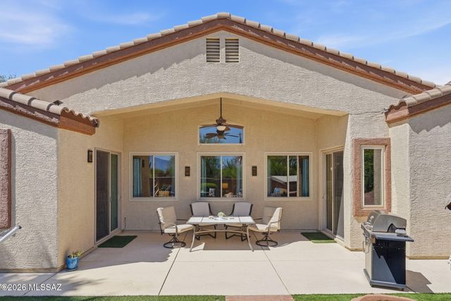 13218 N Pioneer Way, Oro Valley, AZ 85755