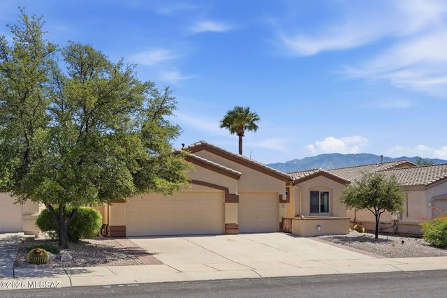 13218 N Pioneer Way, Oro Valley, AZ 85755